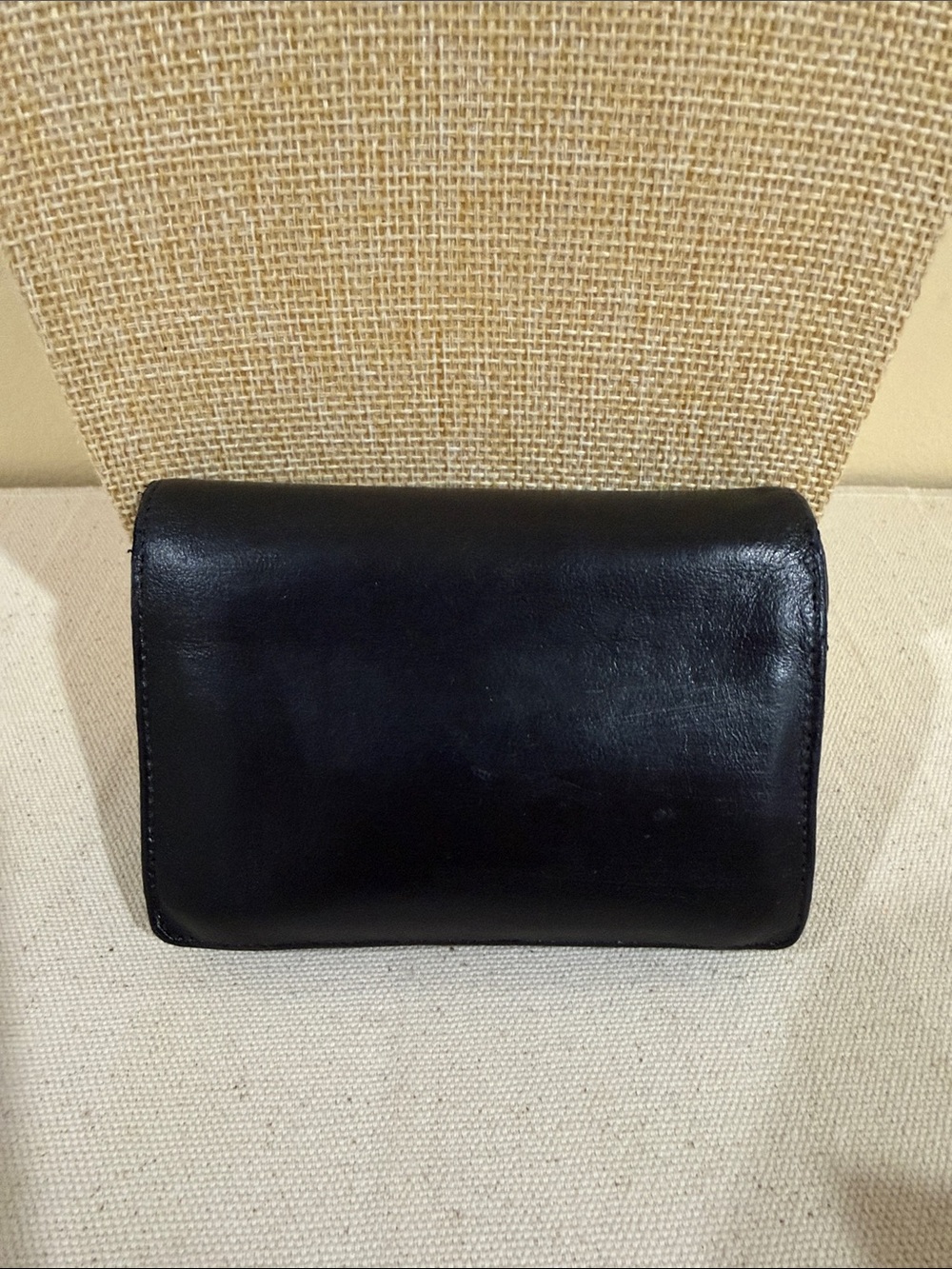 Authentic CHANEL Mini Black CC Logo Chanel Wallet Credit card wallet 4.5” x 3” - Picture 2 of 11